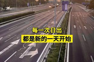 末节消失了？杰伦-格林14投6中拿15分3板 末节仅1次出手&致命失误